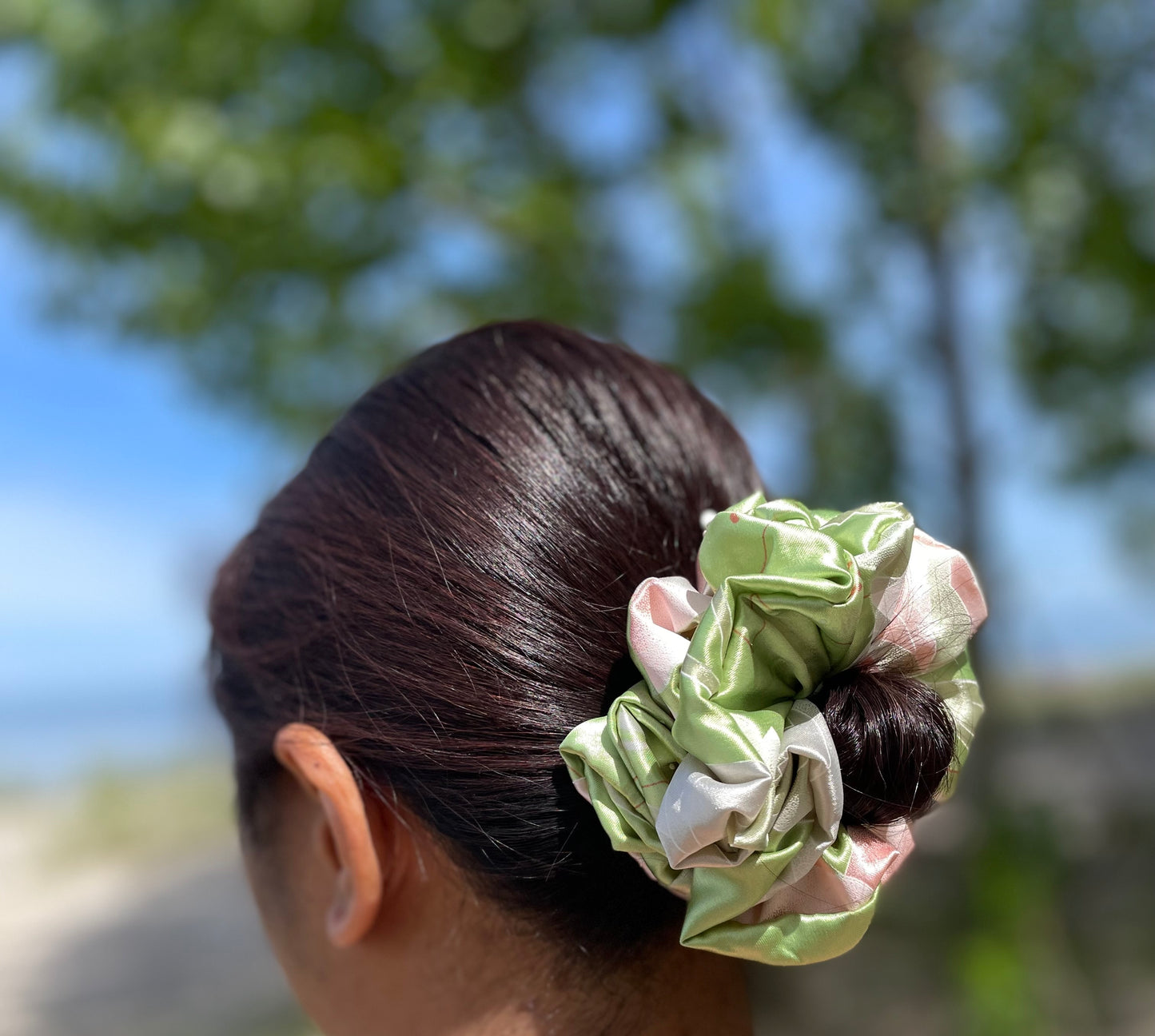 Deedrey Scrunchie