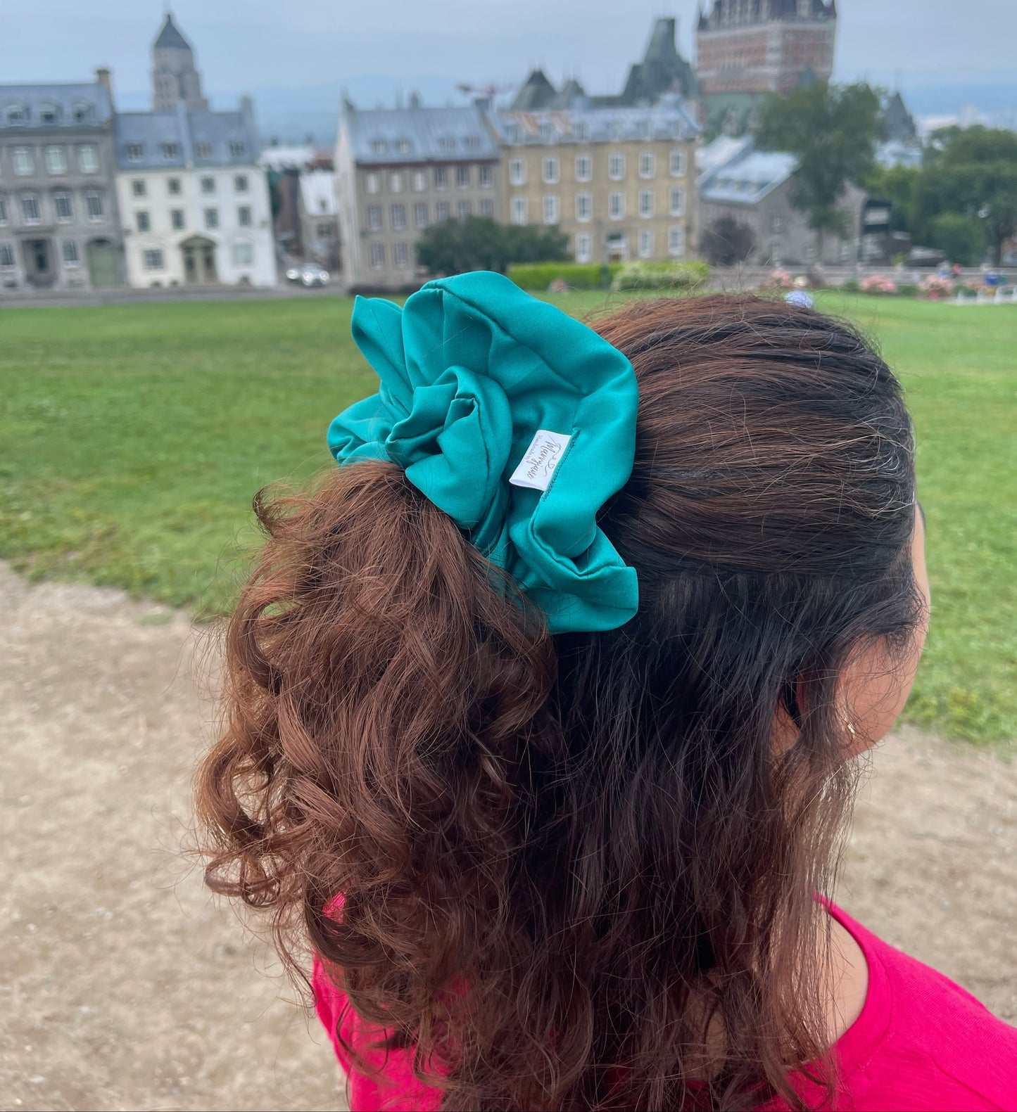 Yeye scrunchie