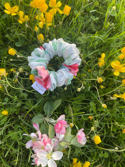 Jessa Joy Scrunchie
