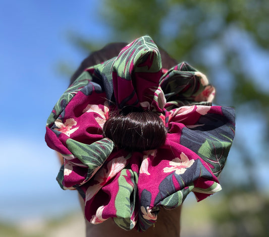 Tropic Bloom Scrunchie