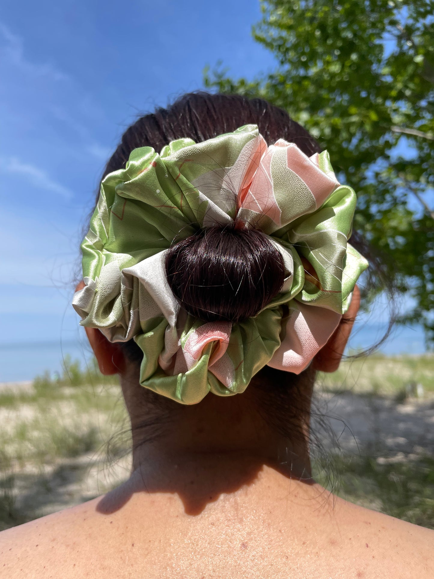 Deedrey Scrunchie